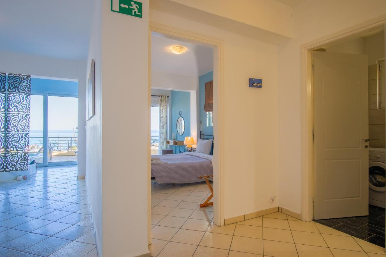 Blue Villas Agia Marina  Exterior photo